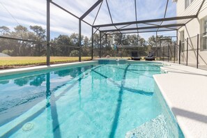 House | Pool