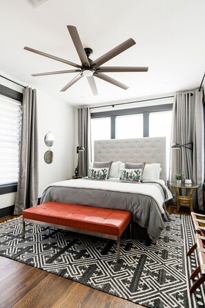 3 chambres, bureau, fer et planche à repasser, Wi-Fi gratuit