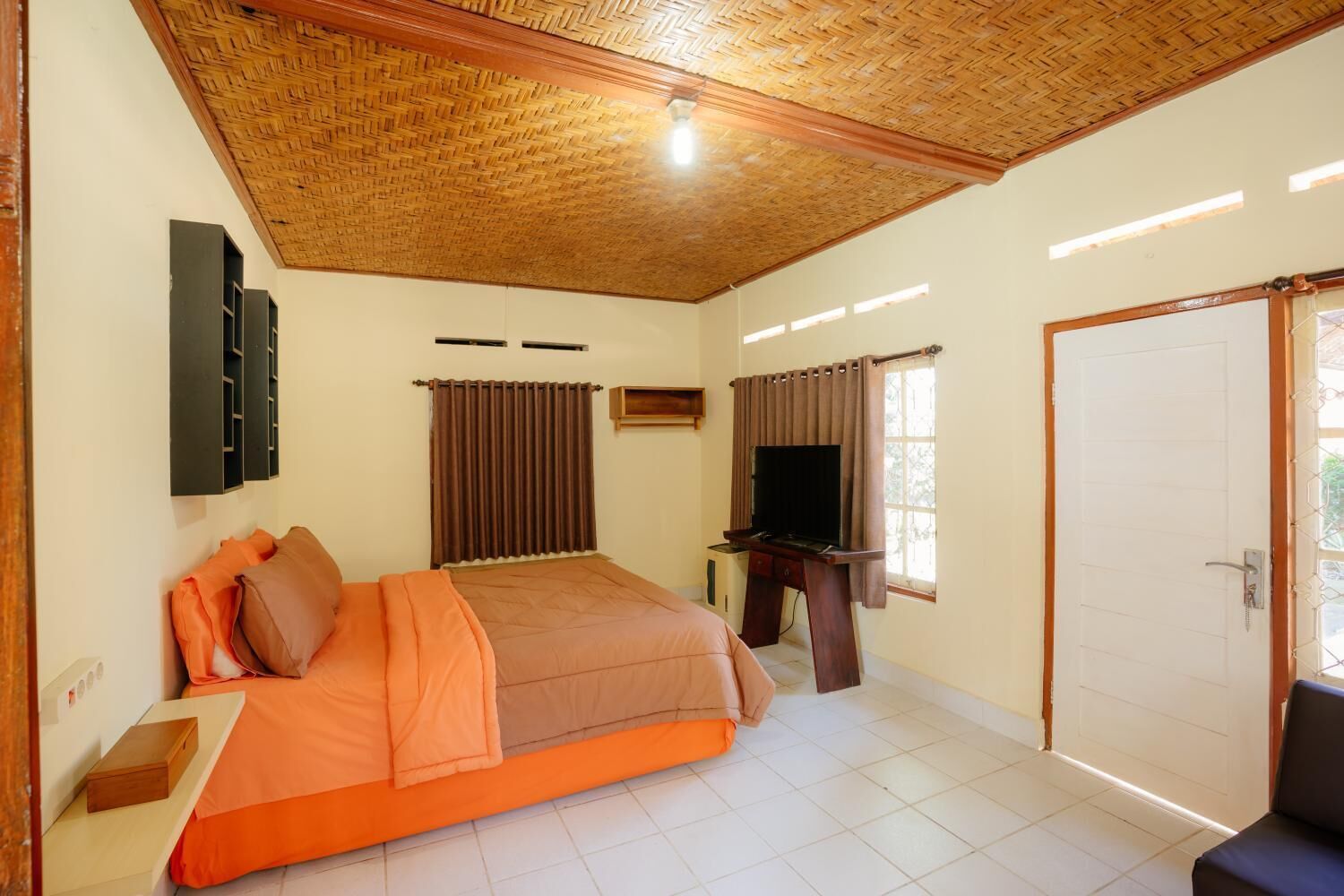 BAKUNGAN diJero Homestay