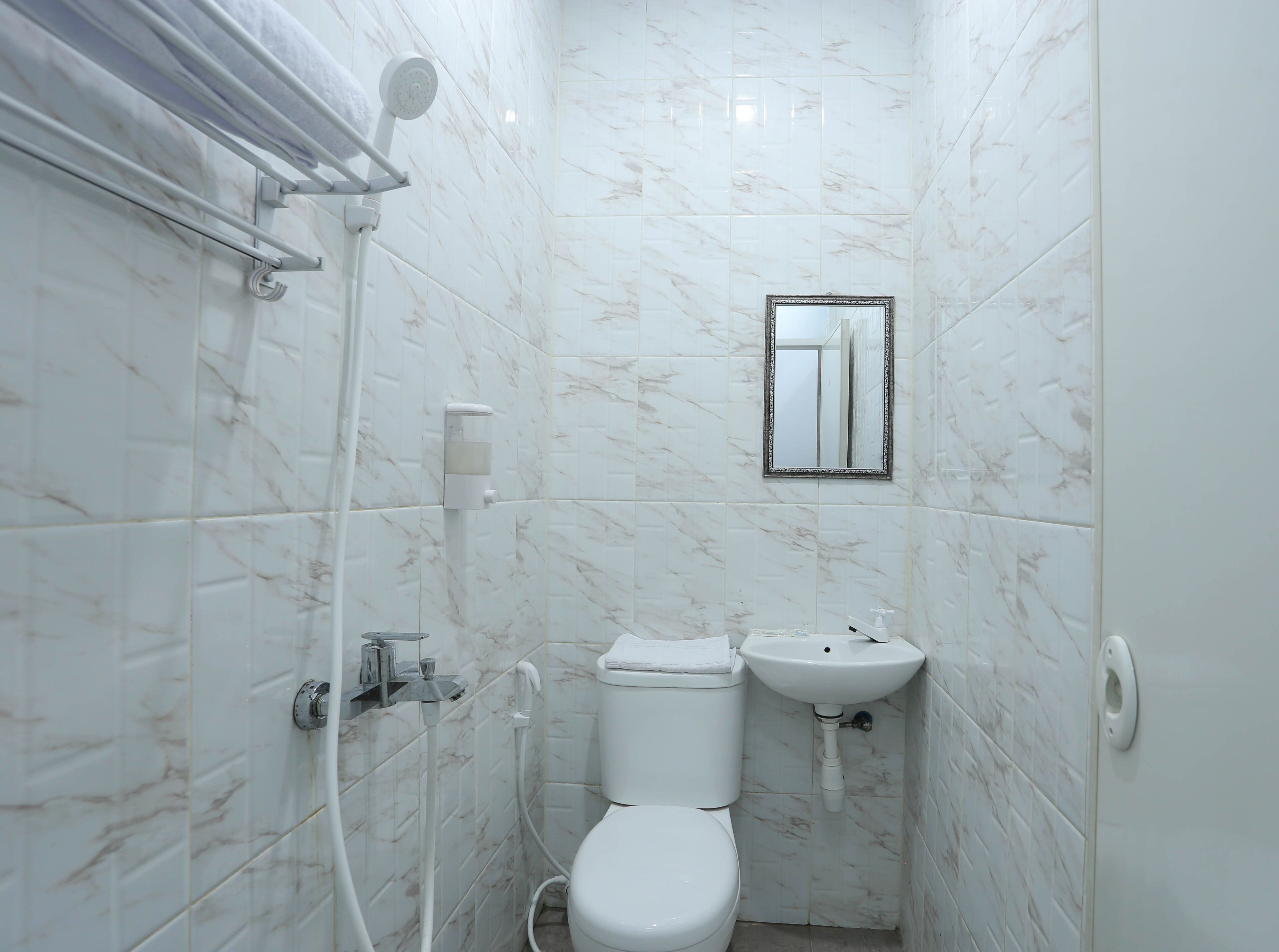 Foto - ratana cengkareng syariah