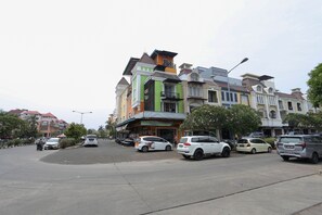 Front of property - Ratana Cengkareng (Jakarta)