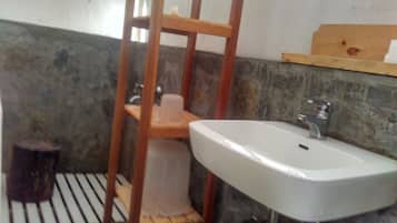 Luxury Tent | Bathroom