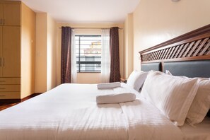 5 habitaciones y caja de seguridad en la habitación 