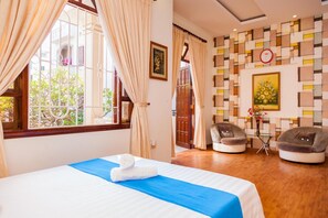 4 Schlafzimmer, Zimmersafe, Bügeleisen/Bügelbrett, WLAN