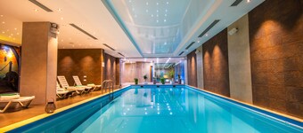 Orbi Palace Hotel Official