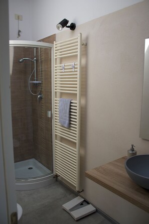 Hair dryer, towels, soap, shampoo - Corte Cavour. An attic in the heart of the city (Ravenna)