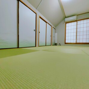 Interior - Convenient access to Tokyo Ikebukuro Shinjuku Shibuya direct line, ideal for business trips. Being away from commercial areas, it is quiet enough to sleep at night! Please enjoy your stay. (豊島区)