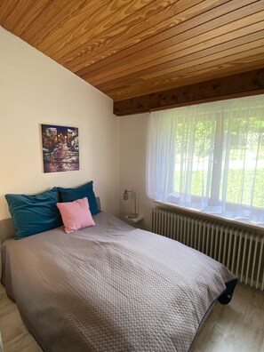 1 bedroom, free WiFi