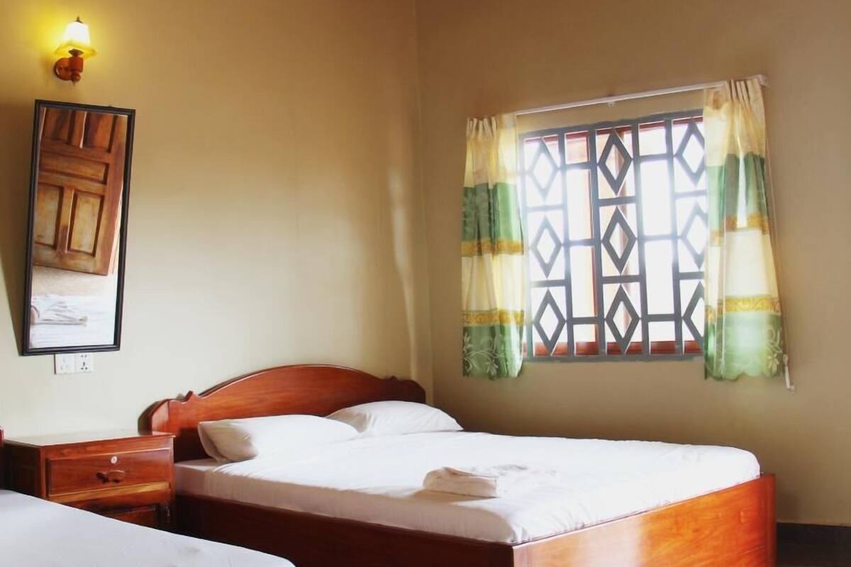 Classic Room | Free WiFi