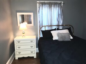 4 Schlafzimmer, Schreibtisch, kostenloses WLAN, Bettwäsche