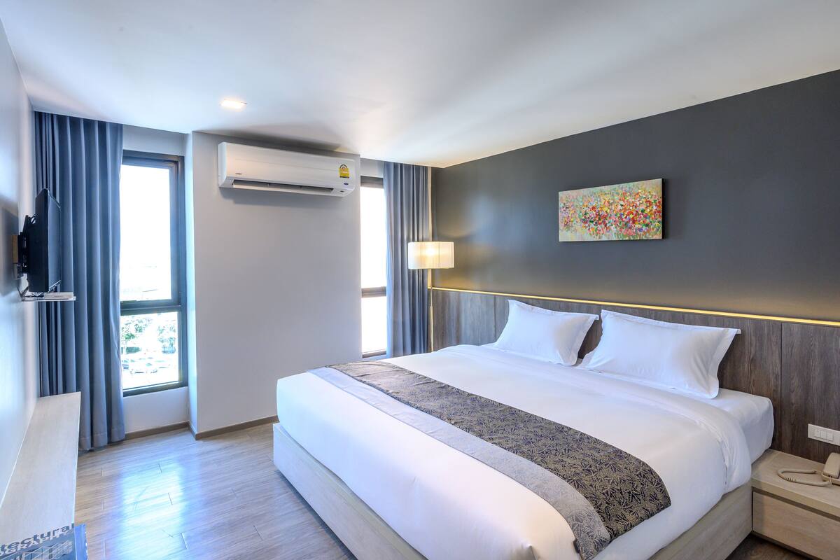 Habitación doble superior | Ropa de cama de alta calidad y minibar