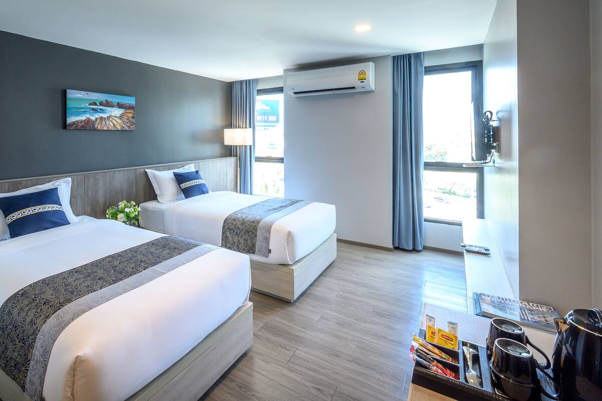 Ropa de cama de alta calidad y minibar