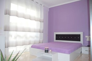 Lägenhet - 2 sovrum | Skrivbord, gratis wi-fi och sängkläder