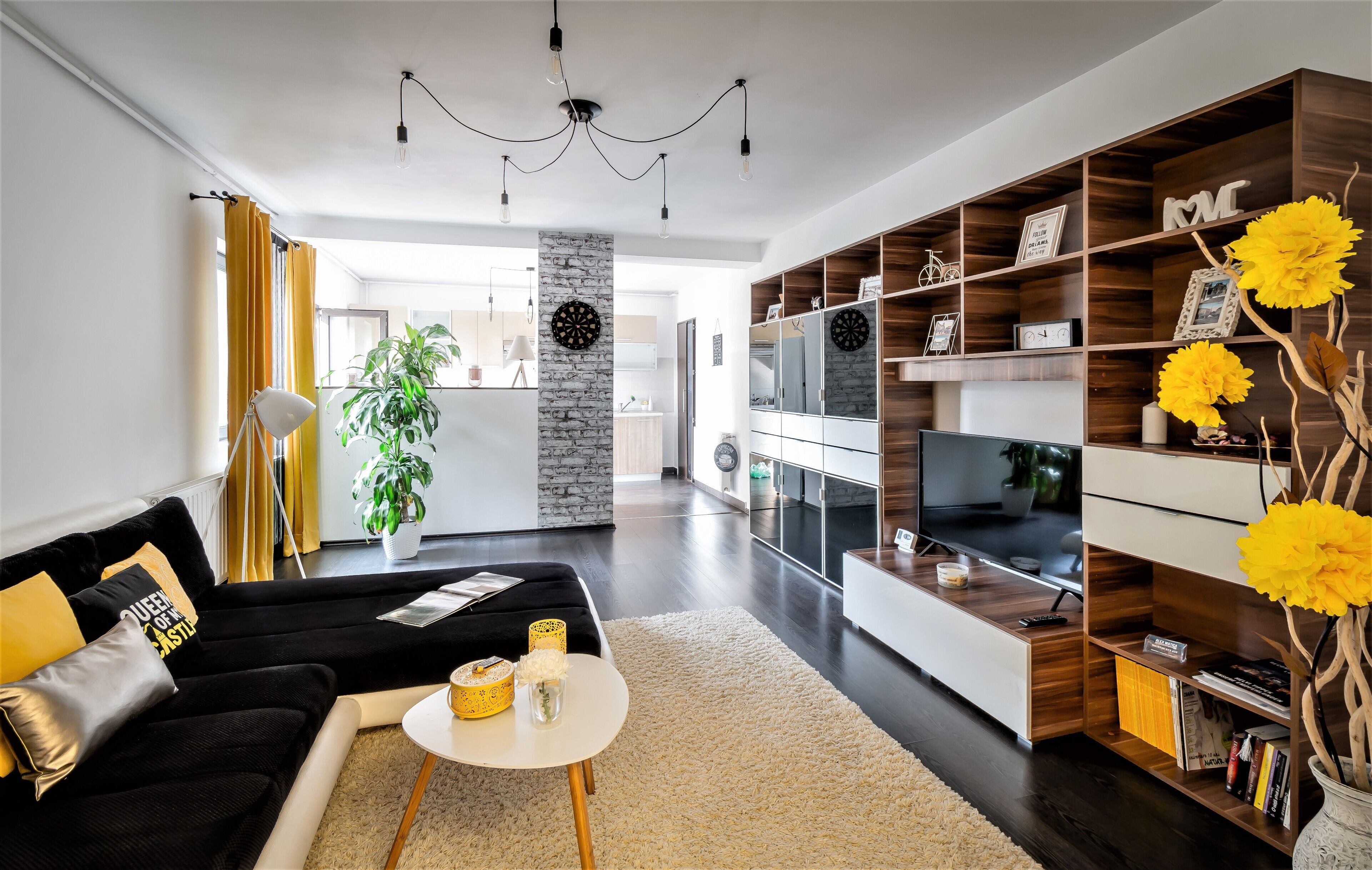 Castle Deluxe Apartment - all the comforts of Home