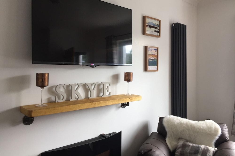 New - Central Portree Sleeps 4