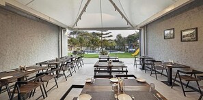 Breakfast, lunch and dinner served - Meritas Adore Resort Lonavala (Mawal)