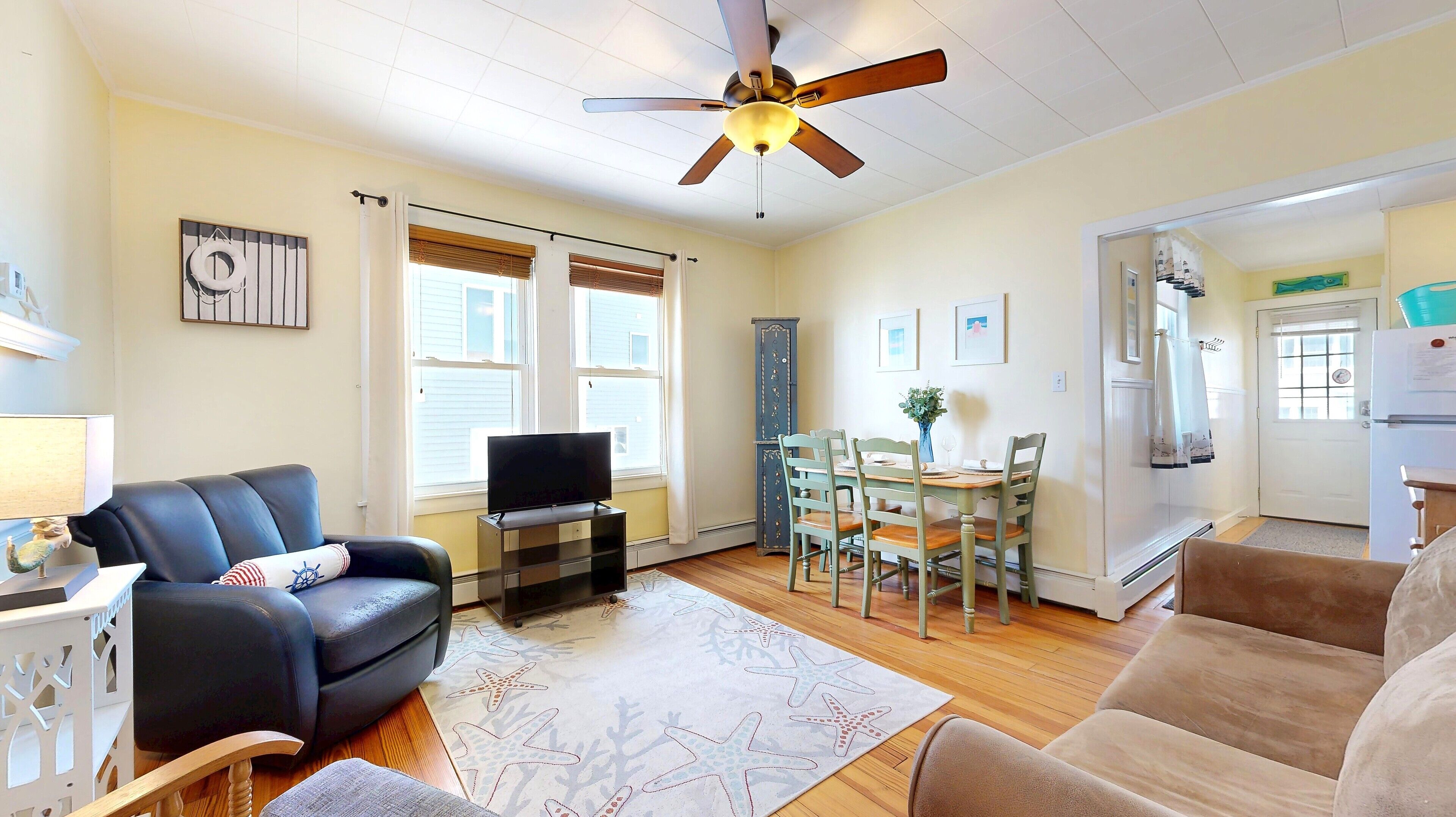 Sandy Beach At Starboard By Bayley Vacation Rentals - Scarborough, ME