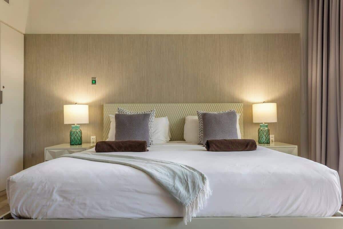 2 makuuhuonetta, silitysrauta/-lauta, Wi-Fi, vuodevaatteet