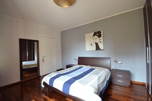 1 chambre, fer et planche à repasser, Wi-Fi