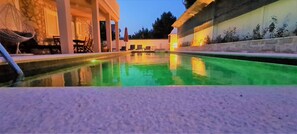 Outdoor pool, a heated pool