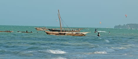 Am Strand, weißer Sandstrand