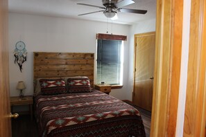 2 chambres, lit parapluie, Wi-Fi gratuit, draps fournis