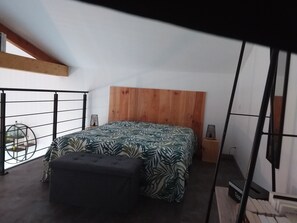 1 Schlafzimmer, Schreibtisch, Bügeleisen/Bügelbrett, WLAN
