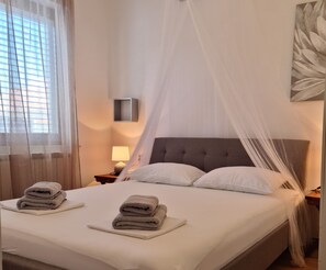 Exclusive-Apartment (A1) | Bettwäsche aus ägyptischer Baumwolle, hochwertige Bettwaren