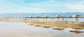 Villa Casa Mia (Apartment A2)  in Sabunike with swimming pool , Privlaka, Zadar 