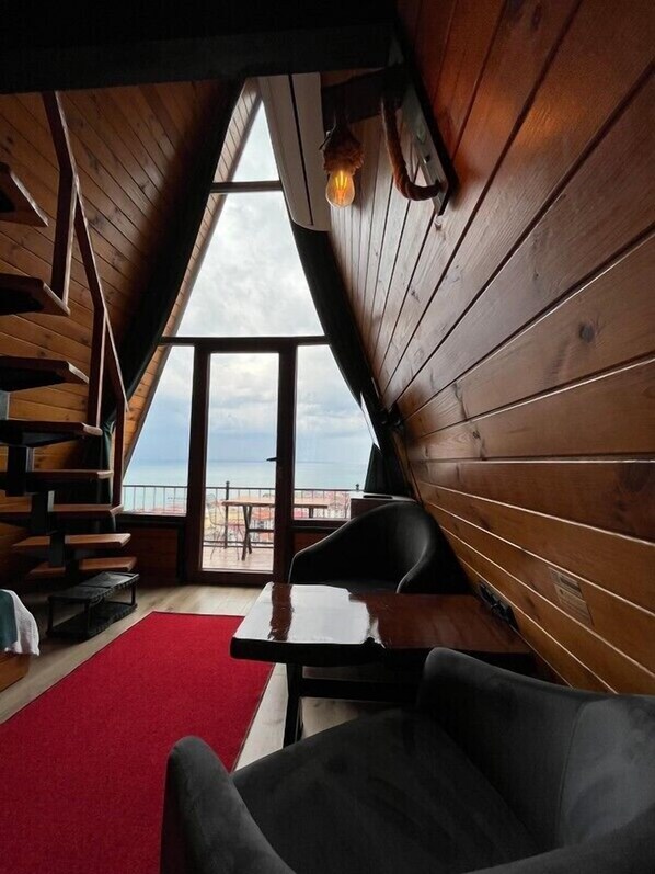 Hypo-allergenic bedding, minibar, free WiFi, bed sheets - Loya Butik Otel - Bungalow (Çayeli)