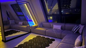 Luxury Villa, 2 Bedrooms, Private Pool, Sea View | Hypo-allergenic bedding, minibar, free WiFi, bed sheets