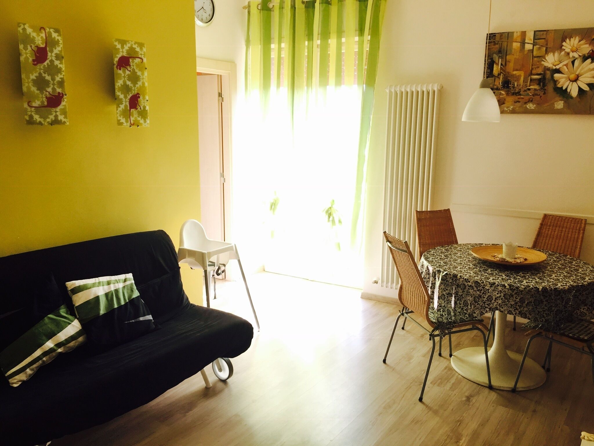 Central apartment 500 meters from the sea