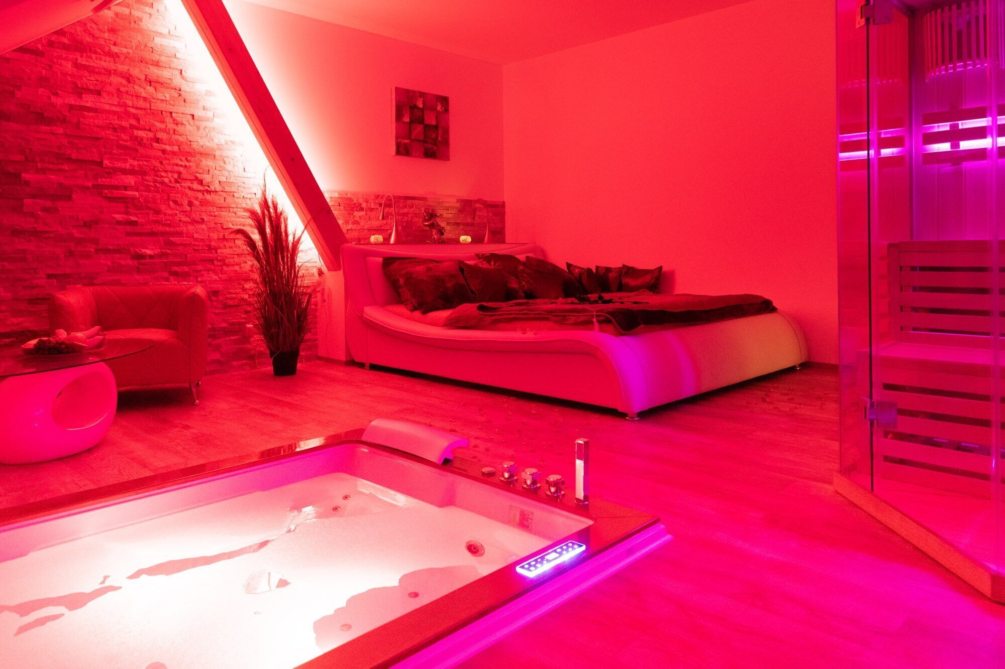 Honeymoon Double Room, Hot Tub (sauna) | Minibar, laptop workspace, blackout curtains, soundproofing