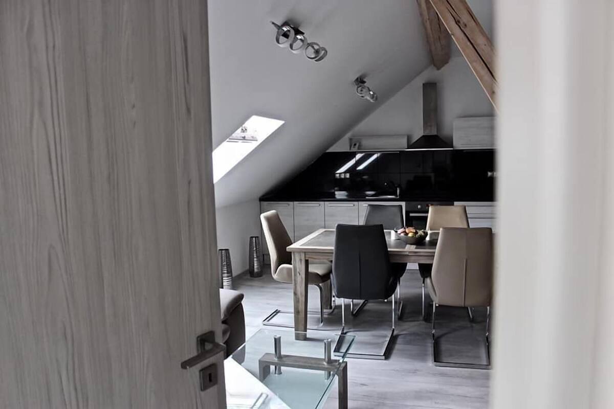 Apartment, 1 Bedroom, Kitchenette | Living area | Flat-screen TV
