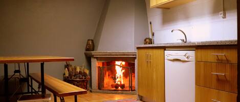 Maison, 5 chambres (I) | Cuisine privée