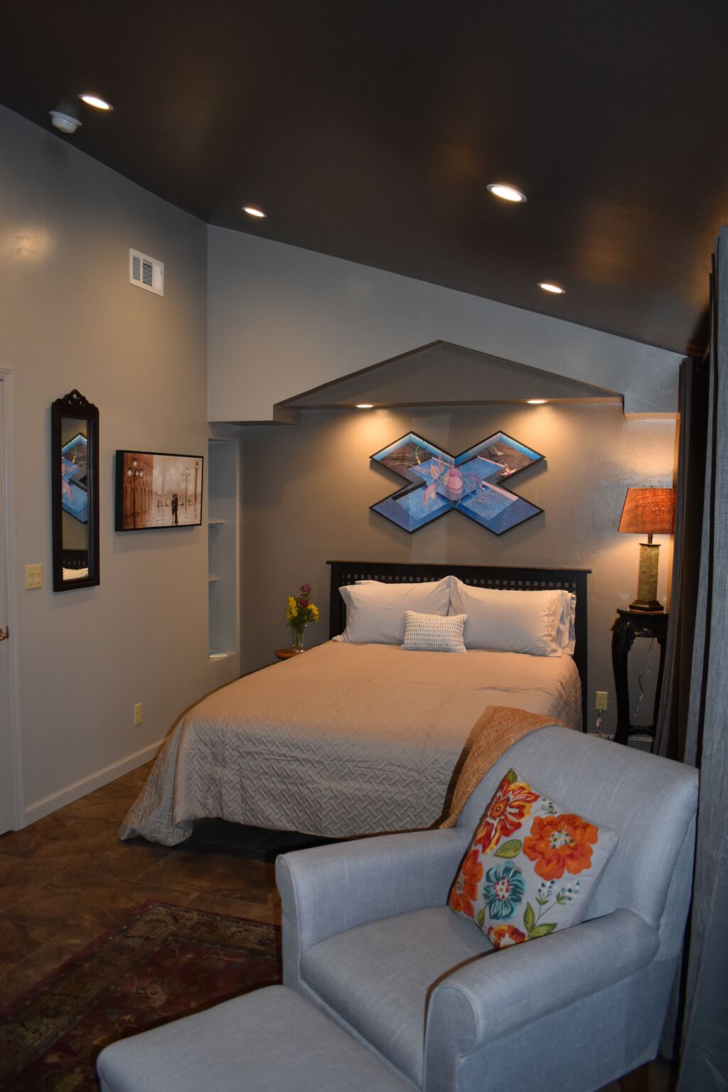 Modern Elegance at Apartment A in Arcata