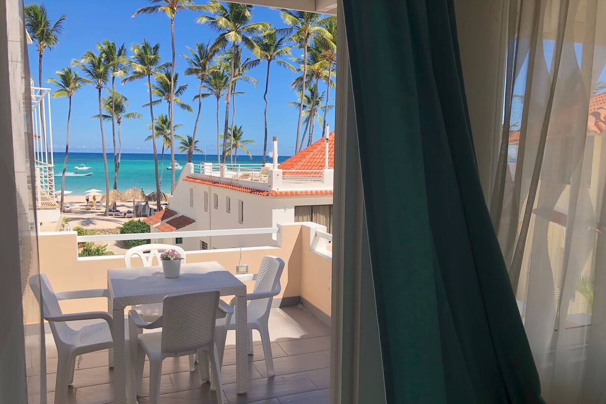 Premium Suite, 2 Bedrooms, Ocean View, Beachfront | In-room safe, desk, laptop workspace, iron/ironing board