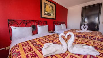Ropa de cama de alta calidad y camas con pillow-top