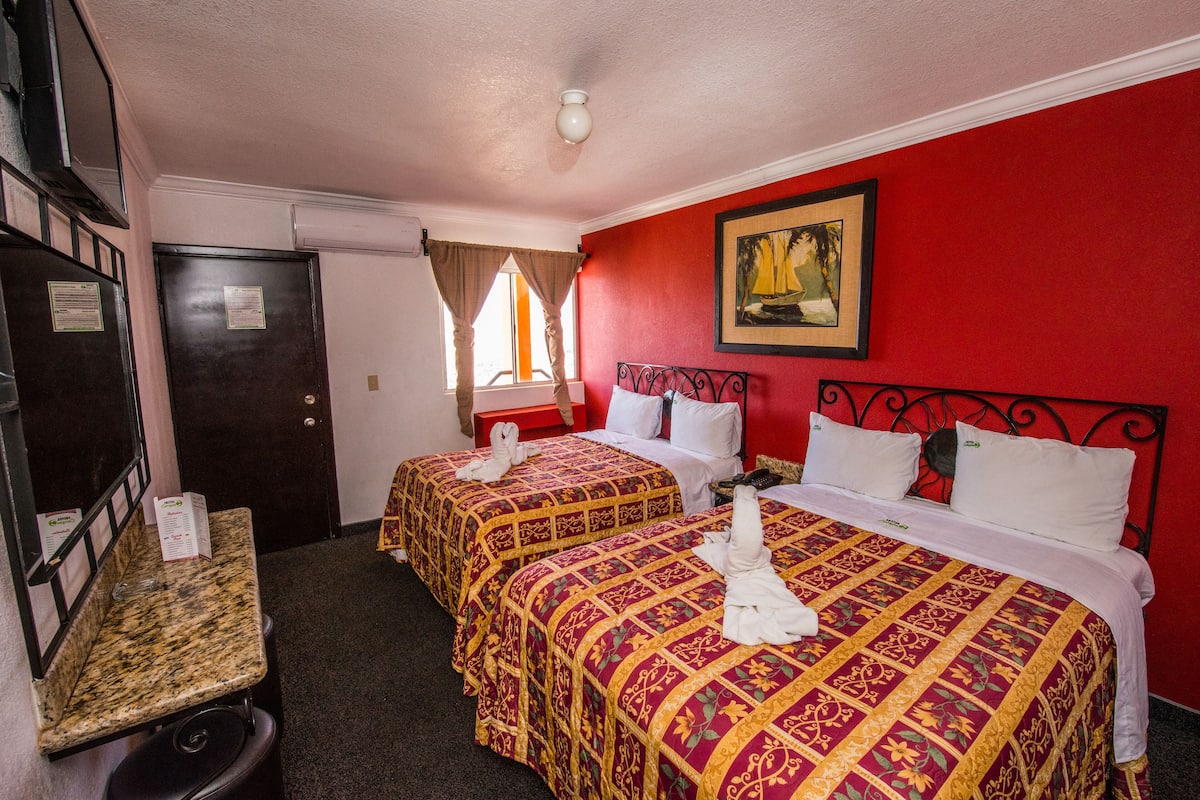 Premium bedding, pillowtop beds, laptop workspace