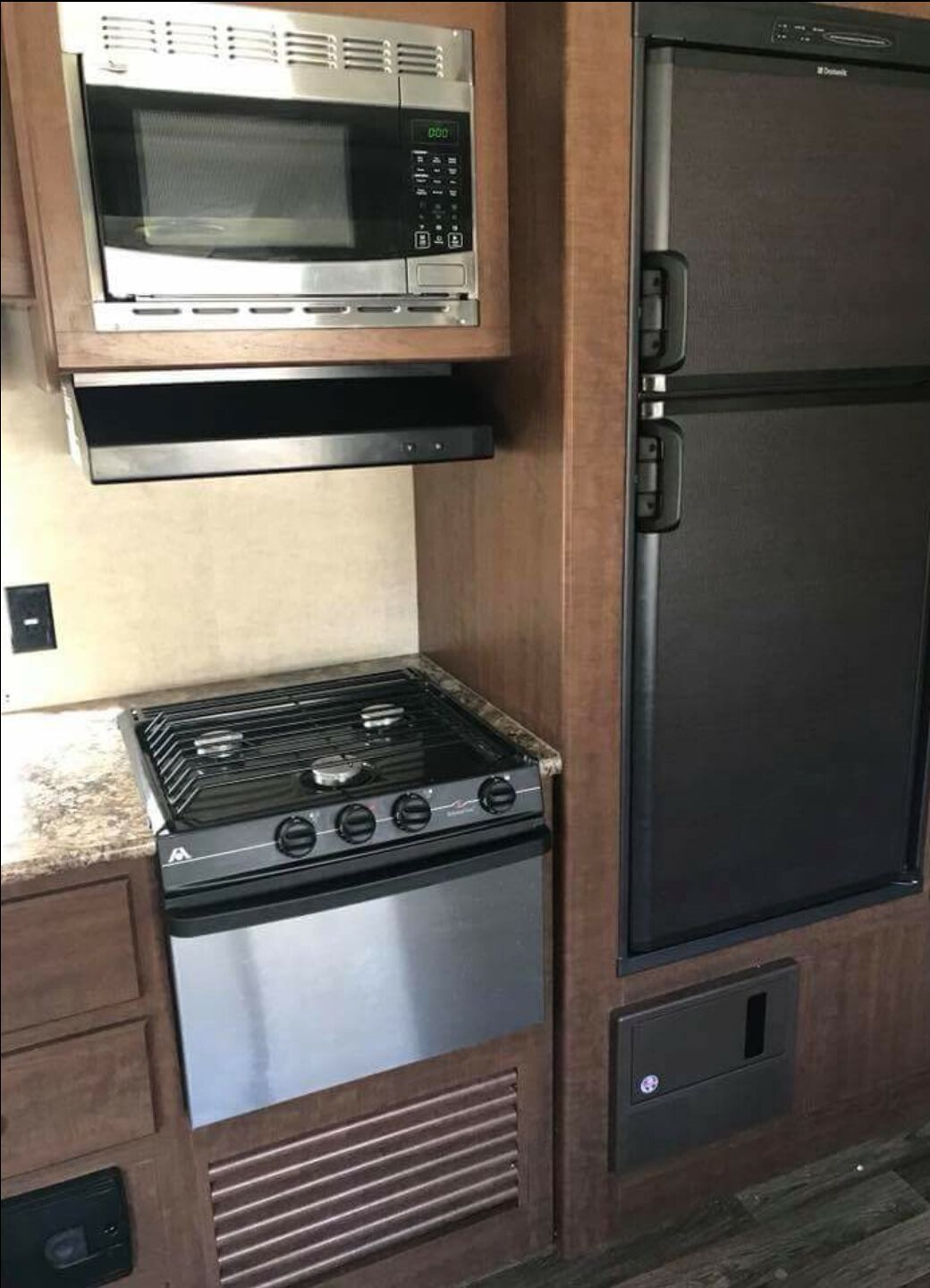 32' RV Travel Trailer Camper on site in South Haven Michigan