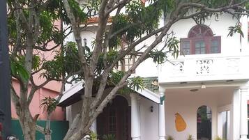 Bagian depan properti