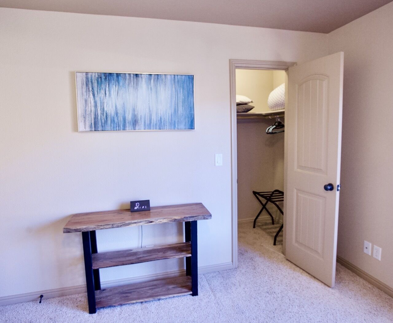 Work/Vacation Townhouse  #2 - 3 bdrm / 2.5 bath Ensuite