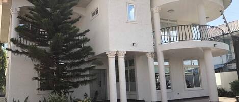 Voorkant van accommodatie