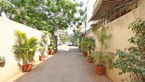 Exterior - Symphony Hotel (Mumbai)