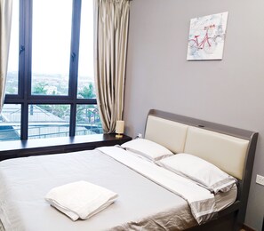 3 chambres, fer et planche à repasser, Wi-Fi gratuit