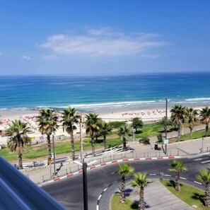 Comfort Apartment | Beach/ocean view - GK Apartments Yerushalaim 2 (Bat Yam)