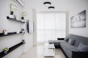 Comfort-lejlighed | Opholdsområde | Fladskærms-tv