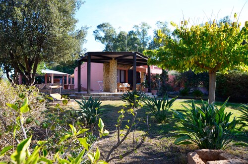 Villa Mariolla a few meters from the sea, Villasimius