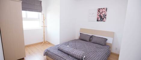 2 室のベッドルーム、WiFi (無料)