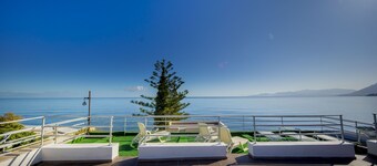 Villa Francesca Sicily 30 Pax sul mare con tanto spazio.
